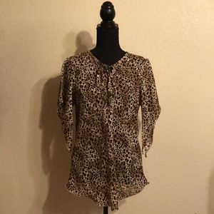 Women’s shirt